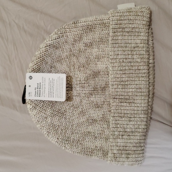 Nwt Lululemon Cotton Blend Ribbed Unisex Beanie L/Xl Bone/White/linen - Picture 3 of 6